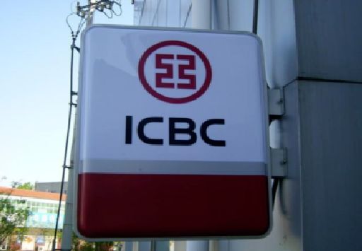 津市导致灯箱发黄的原因有哪些?