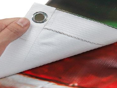 津市喷绘和刀刮布的工艺区别。